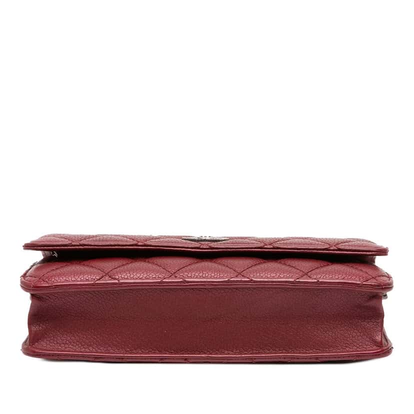 Chanel CC Quilted Caviar Wallet on Chain Red Leather Very good condition - Inside View