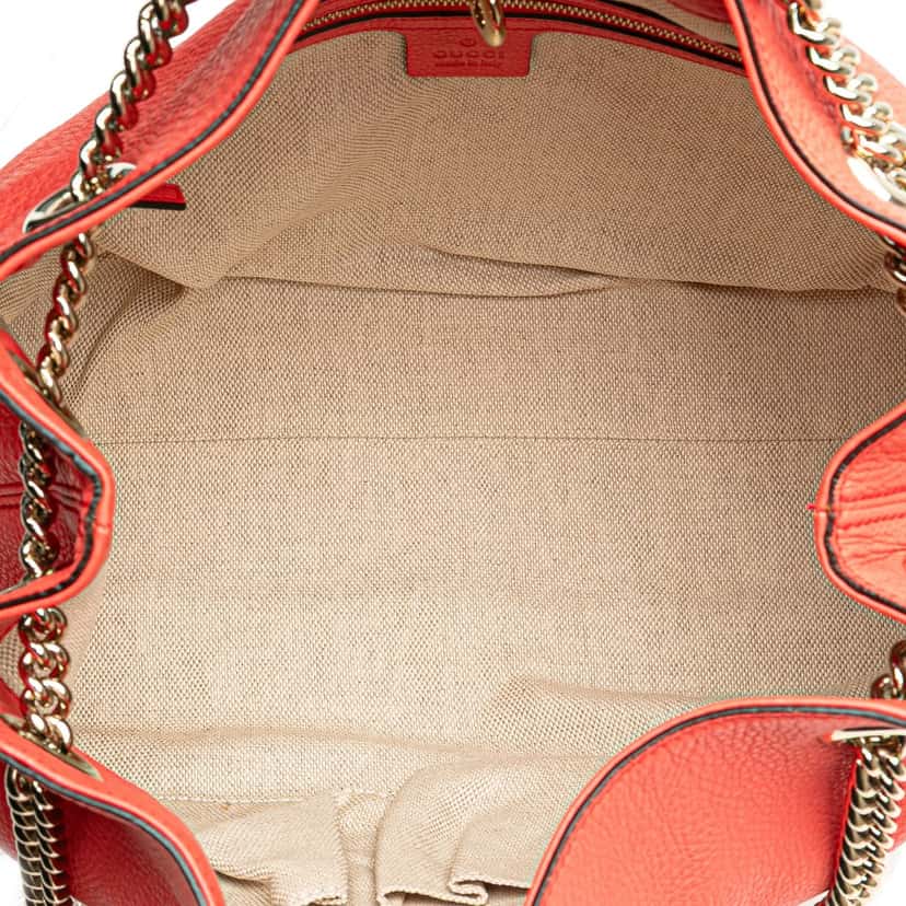 Gucci Medium Calfskin Soho Chain Tote Pink Leather Very good condition - Model View