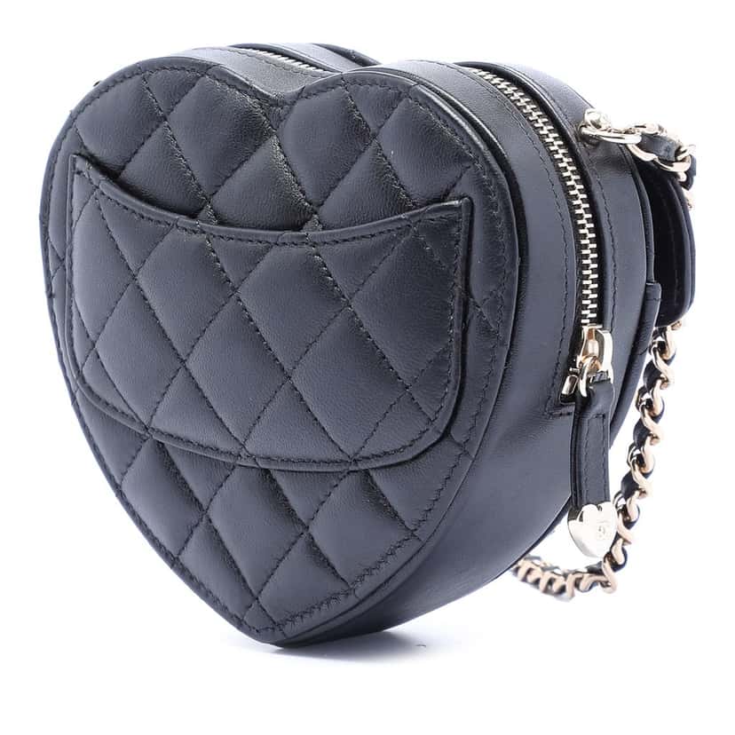 Chanel Mini Lambskin CC in Love Heart Crossbody Black Leather Very good condition - Back View