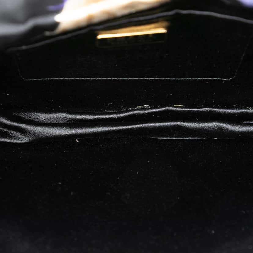 Prada Tessuto Floral Print Chain Crossbody Black Very good condition - Model View