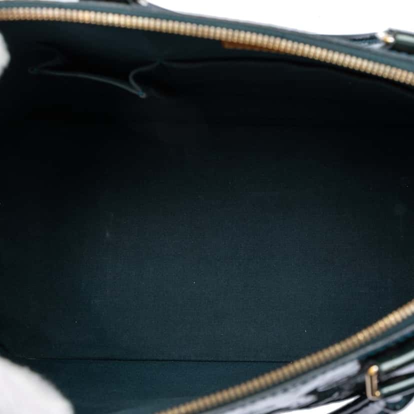 Louis Vuitton Monogram Vernis Alma GM Green Leather Very good condition - Model View