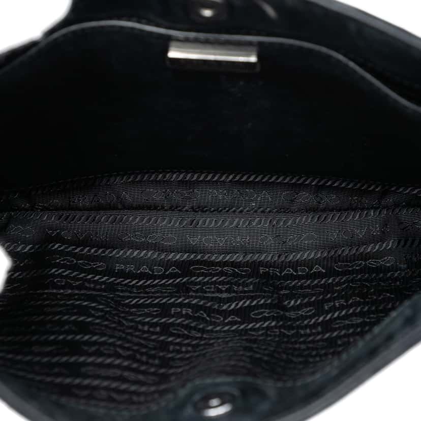 Prada Spazzolato Leather Cleo Shoulder Bag Black Leather Very good condition - Model View