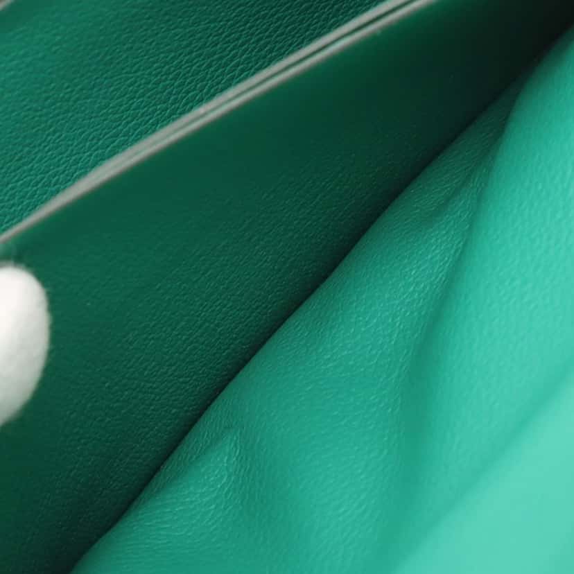 Hermès Evercolor Constance Long To Go Wallet Green Leather Very good condition - Model View