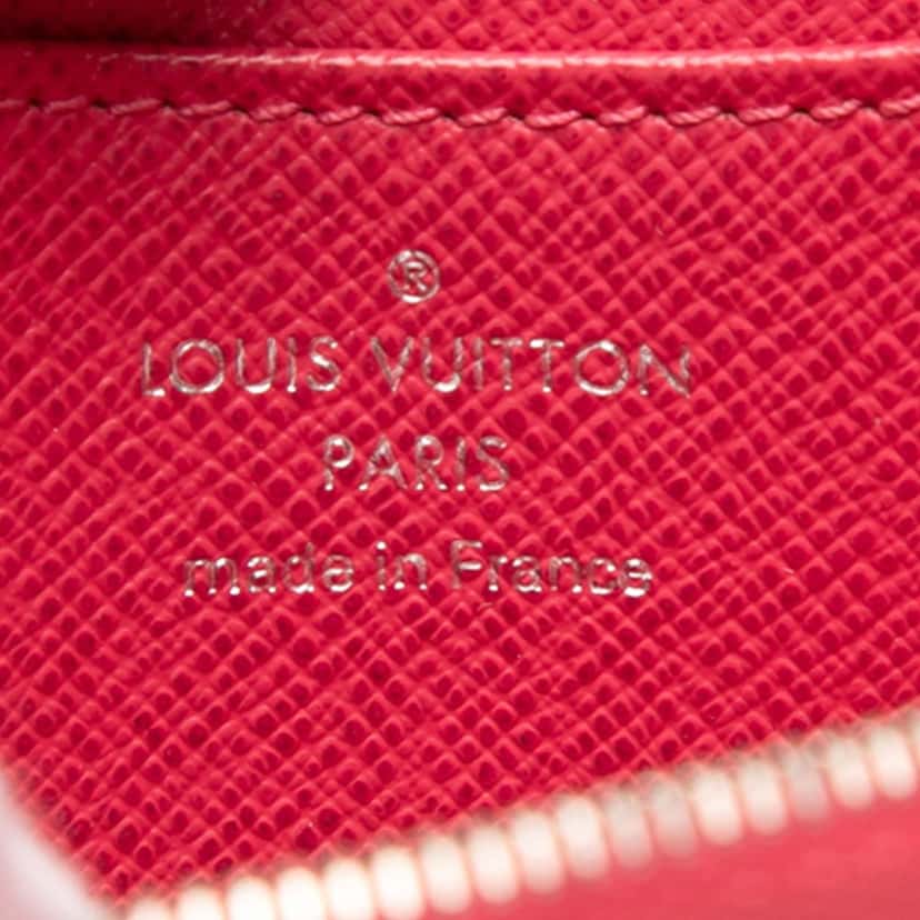 Louis Vuitton Epi Zippy Coin Purse Pink Leather Very good condition - Model View