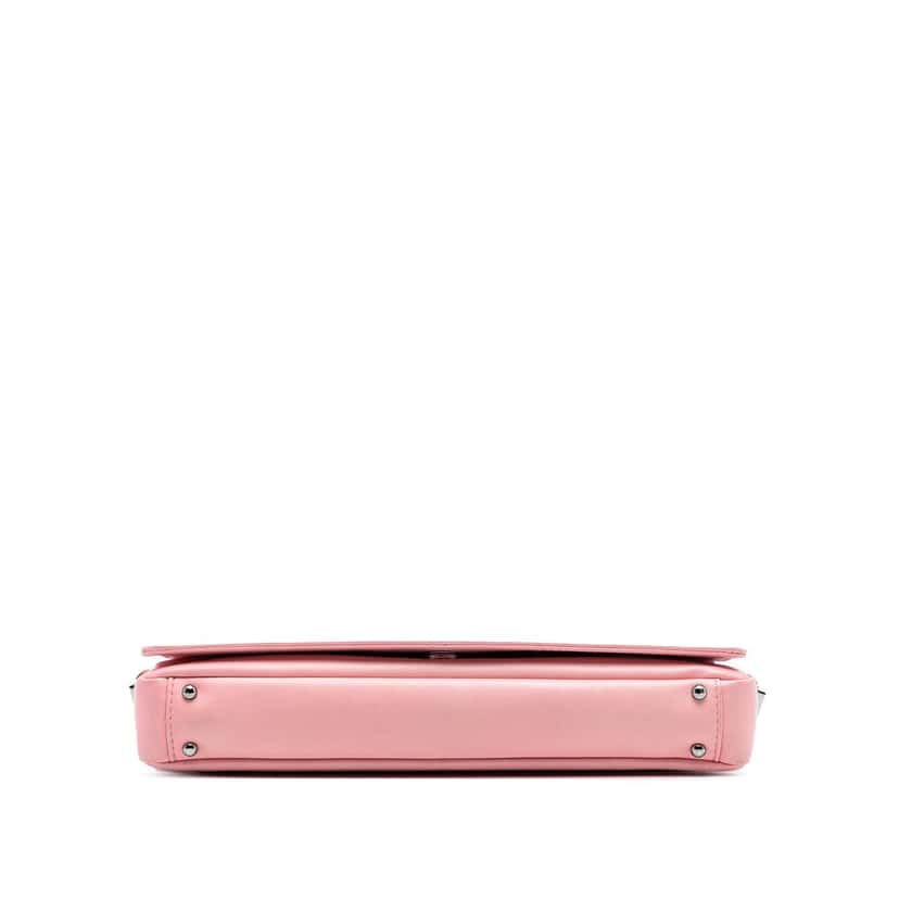 Chanel Stitched Lambskin Logo Flap Pink Leather Very good condition - Inside View