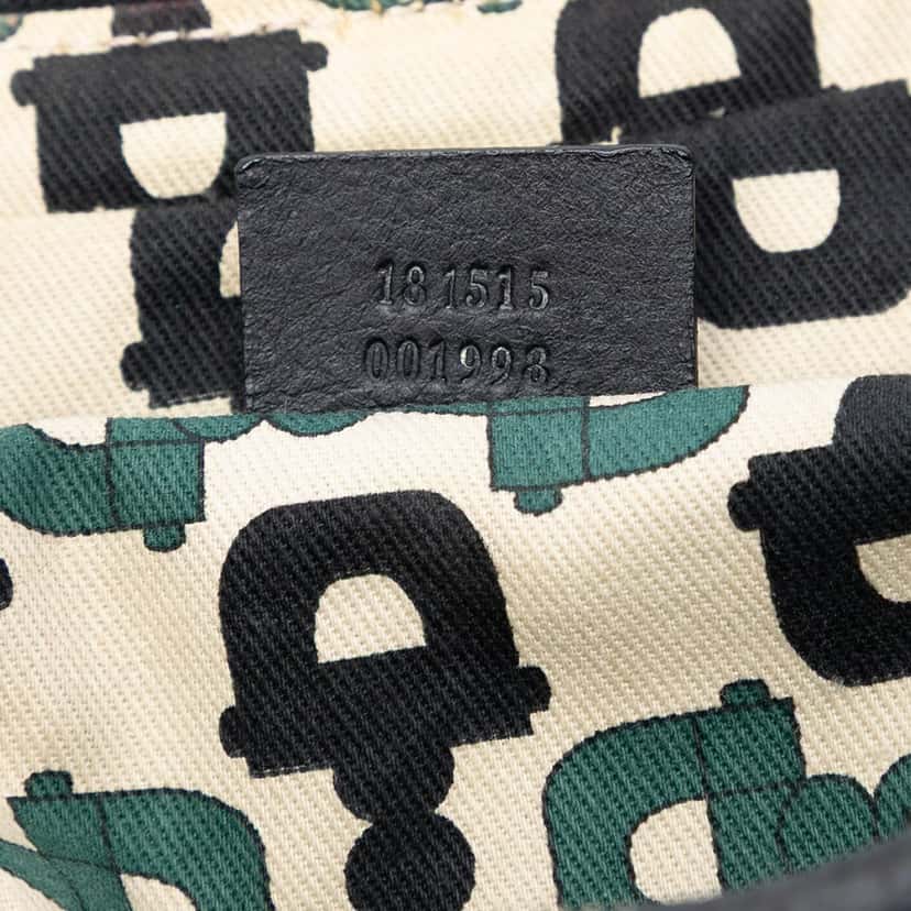 Gucci Medium Pebbled Calfskin Guccissima Trim Signoria Shoulder Bag Black Leather Very good condition - Box View