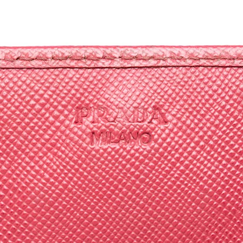 Prada Saffiano Wallet On Chain Pink Leather Very good condition - Box View