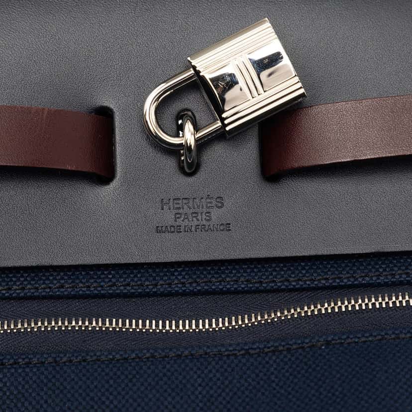 Hermès Toile Herbag Zip 31 Blue Very good condition - Box View
