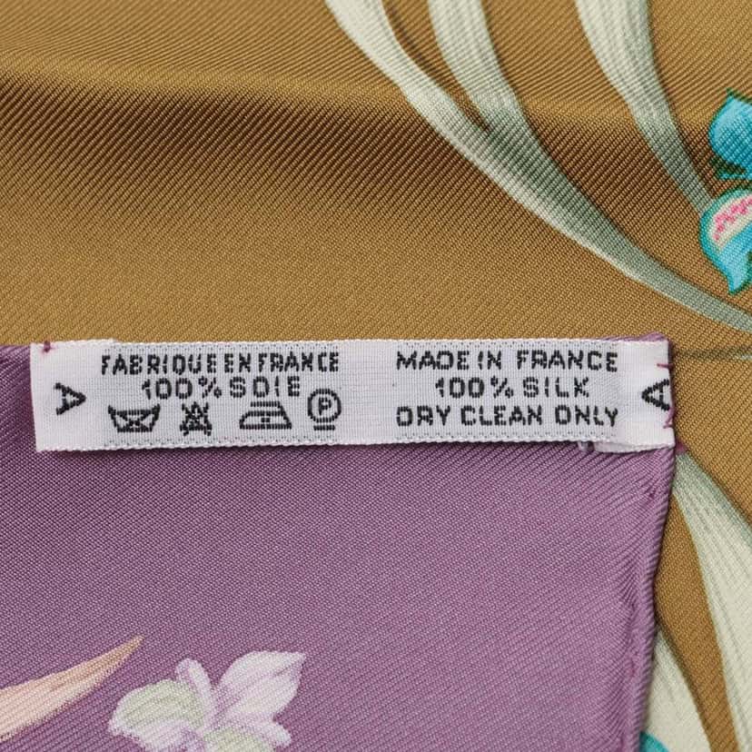 Hermès Cheval Fleuri Silk Scarf 90 Green Very good condition - Box View