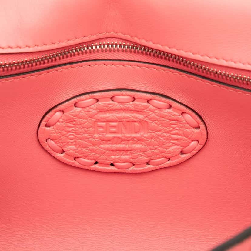 Fendi Leather Selleria Baguette Satchel Pink Leather Very good condition - Box View