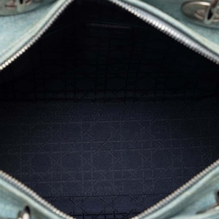 Dior Large Denim Cannage Acrylic Handles Lady Dior Blue Very good condition - Model View
