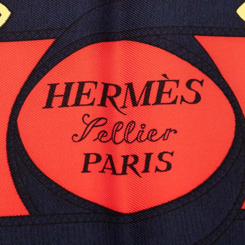 Hermès Eperon D Or Silk Scarf 90 Red Very good condition - Inside View