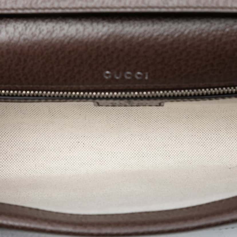 Gucci Small GG Supreme East West Dionysus Flap Bag Beige Very good condition - Model View
