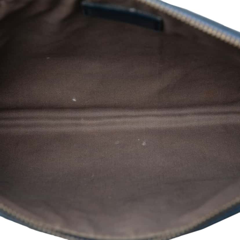 Bottega Veneta Nappa Intrecciato Clutch Blue Leather Very good condition - Model View