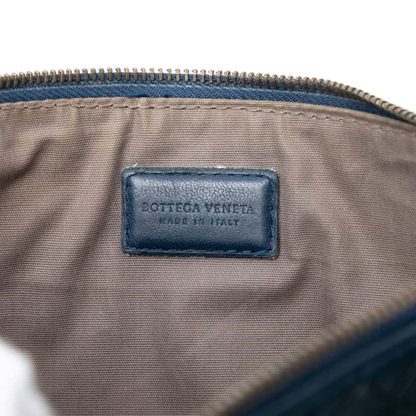 Bottega Veneta Nappa Intrecciato Clutch Blue Leather Very good condition - Box View