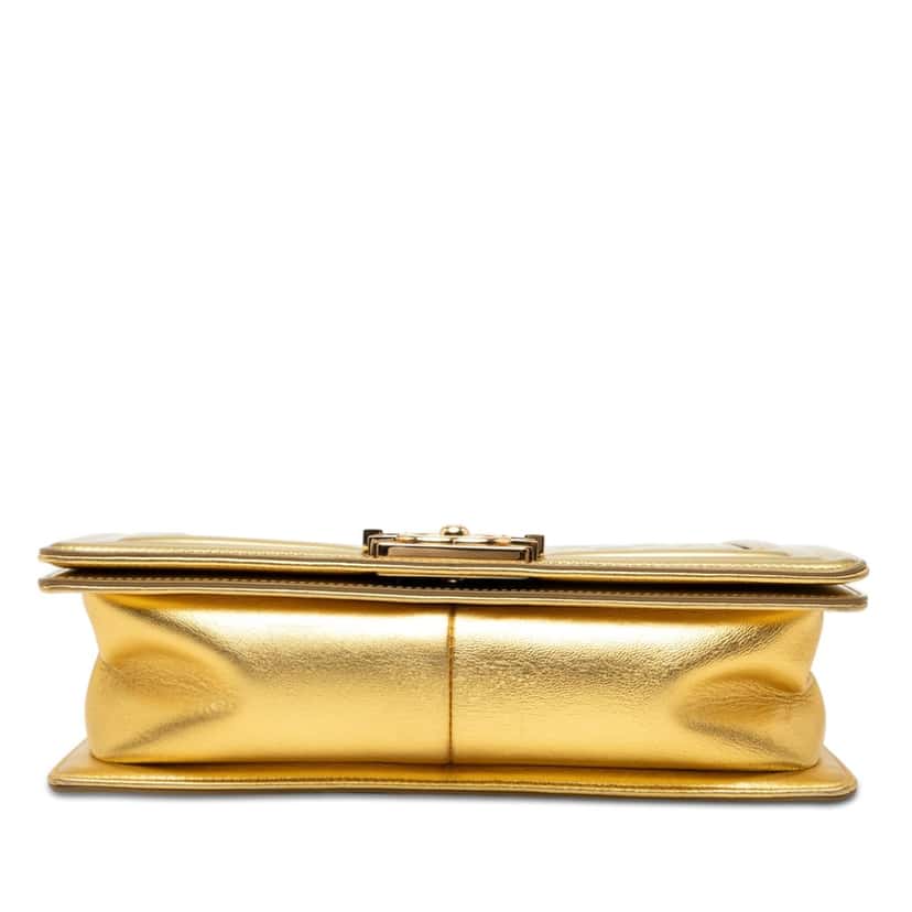 Chanel Old Medium Quilted Metallic Patent Boy Flap Gold Leather Very good condition - Inside View