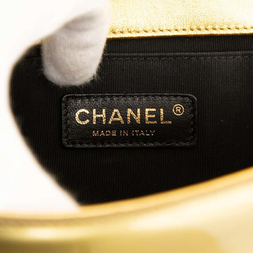 Chanel Old Medium Quilted Metallic Patent Boy Flap Gold Leather Very good condition - Box View