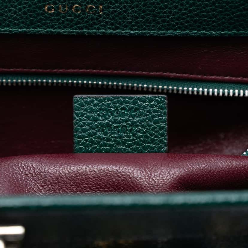 Gucci Small Grained Calfskin Zumi Top Handle Bag Green Leather Very good condition - Box View