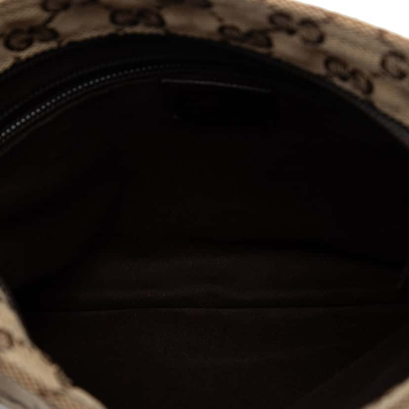 Gucci GG Canvas Web Crossbody Beige Very good condition - Model View