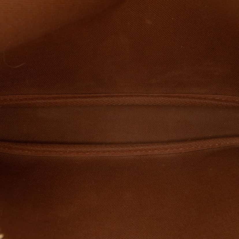 Louis Vuitton Monogram Pochette Accessoires Brown Very good condition - Model View