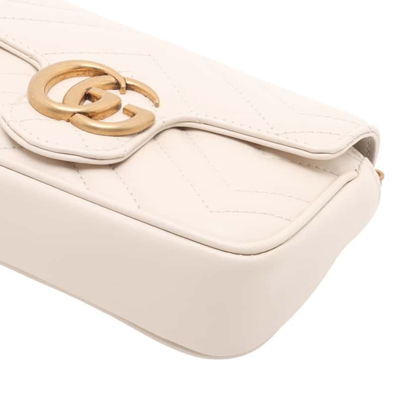 Gucci Mini GG Marmont Matelasse Leather Flap Crossbody White Leather Very good condition - Box View