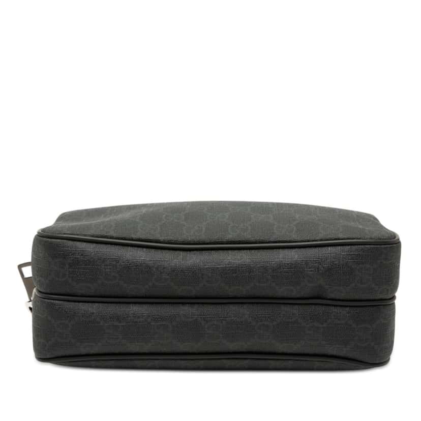 Gucci GG Supreme Clutch Black Very good condition - Inside View