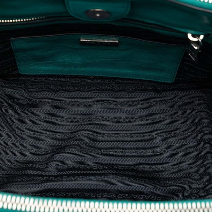 Prada Glace Calf Twin Pocket Double Handle Satchel Green Leather Very good condition - Model View