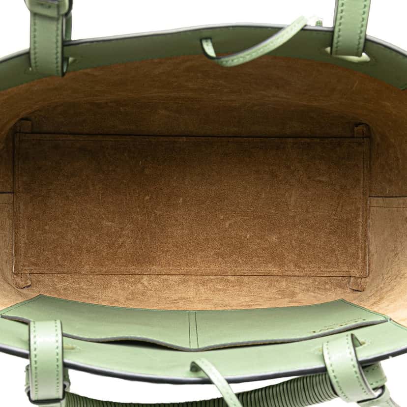 Loewe Small Smooth Calfskin Anagram Tote Green Leather Very good condition - Model View
