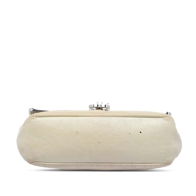 Chanel Small Distressed Patent Frame Single Flap Brown Leather Very good condition - Inside View