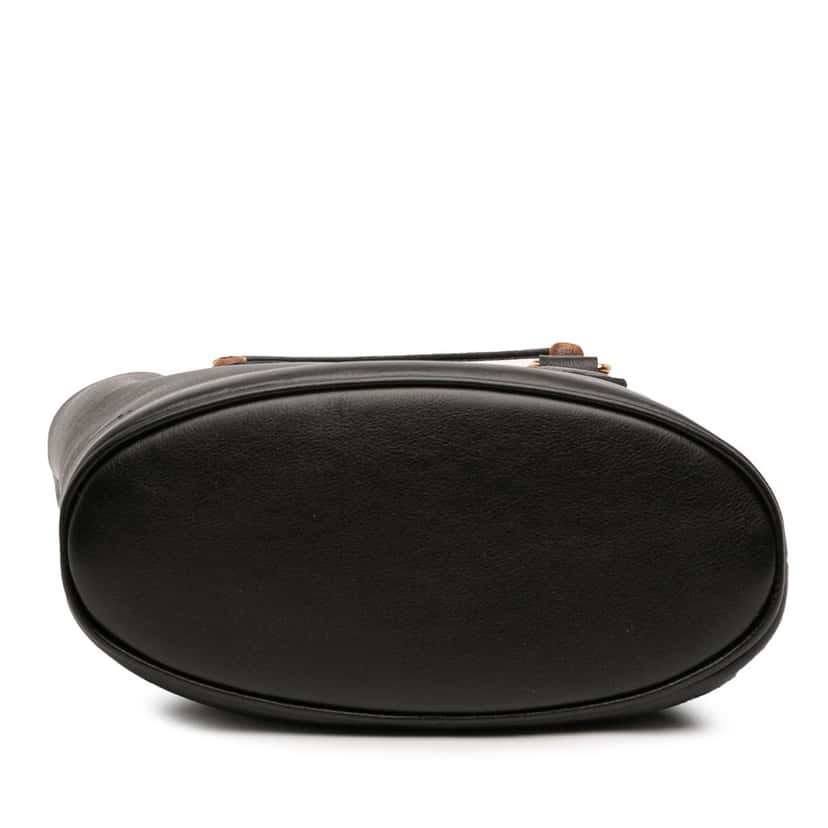Gucci Small Calfskin Bamboo Diana Convertible Bucket Bag Black Leather Very good condition - Inside View