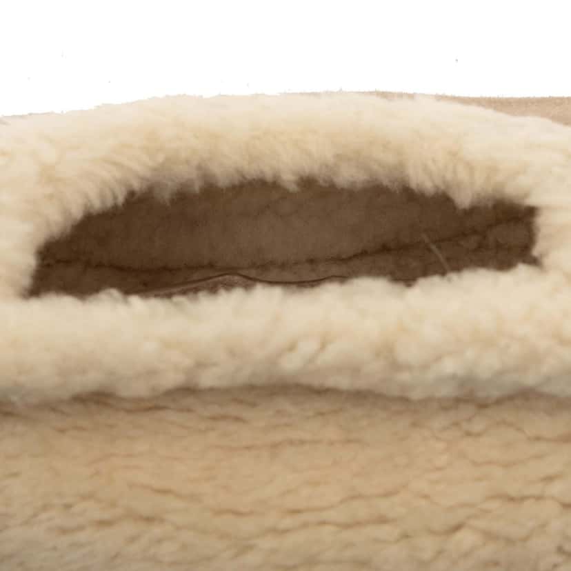 Dior Small Suede Shearling Bobby Crossbody Beige Leather Very good condition - Inside View