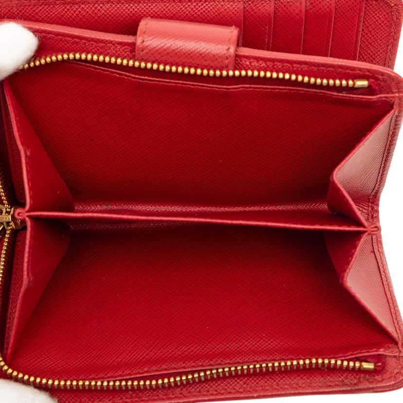 Prada Saffiano Bifold Compact Wallet Red Leather Very good condition - Box View