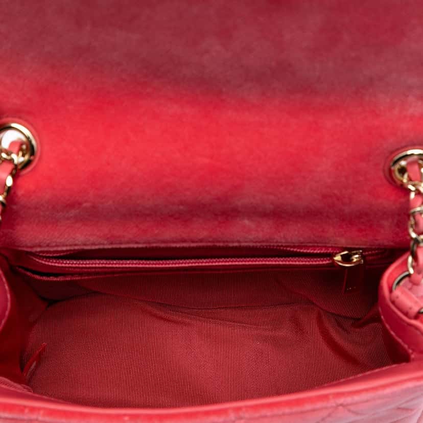 Chanel Mini Square Classic Velvet Pearl Crush Single Flap Pink Never worn, with tag - Inside View