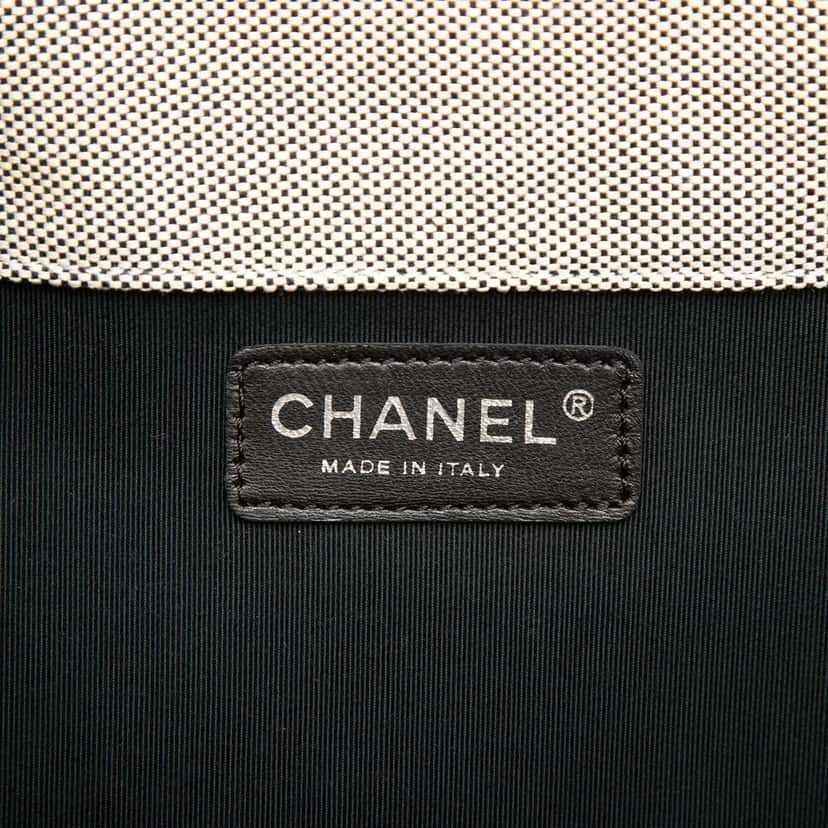 Chanel CC Camellia No. 5 Choco Bar Canvas Tote Other Very good condition - Box View