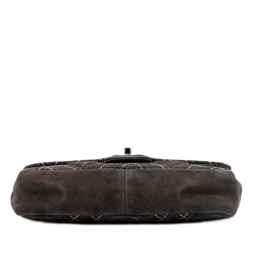 Chanel Paris Edinburgh Medium Stitched Suede Saltire Single Flap Brown Leather Very good condition - Inside View