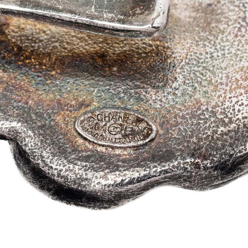 Chanel Silver Plated Camellia Chain Belt Silver Metal Very good condition - Model View