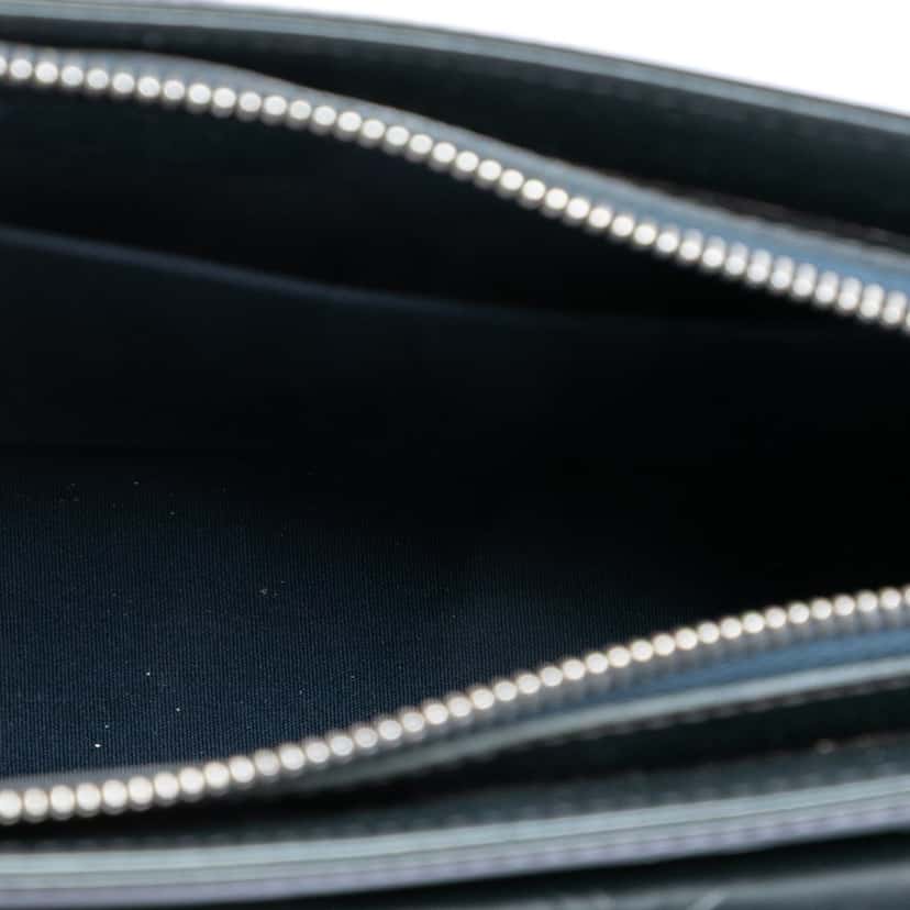 Louis Vuitton Monogram Mat Alston Blue Leather Very good condition - Model View