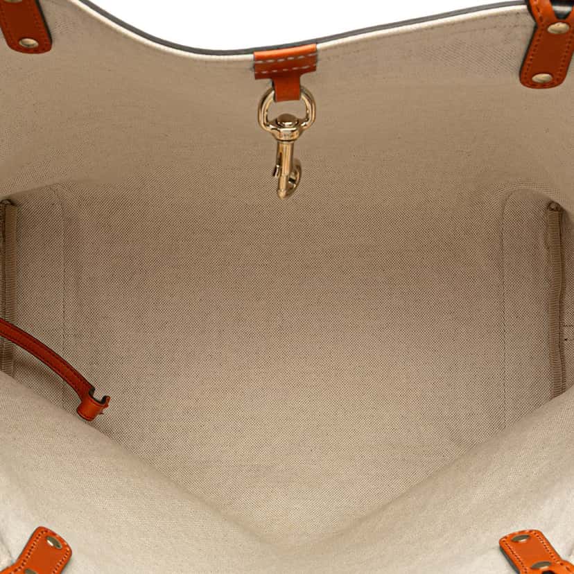 Gucci Medium Diamante Canvas Craft Tote Beige Very good condition - Model View