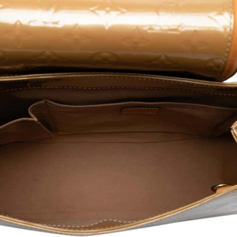 Louis Vuitton Monogram Vernis Biscayne Bay GM Beige Leather Very good condition - Model View