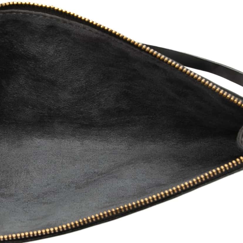 Louis Vuitton Epi Pochette Accessoires Black Leather Very good condition - Model View