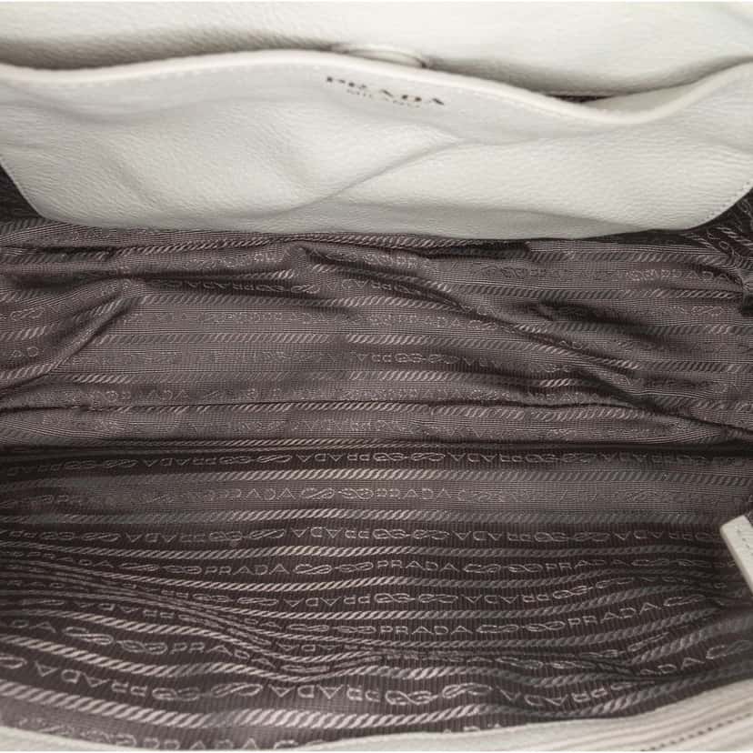 Prada Vitello Daino Front Pocket Shoulder Bag Other Leather Very good condition - Inside View