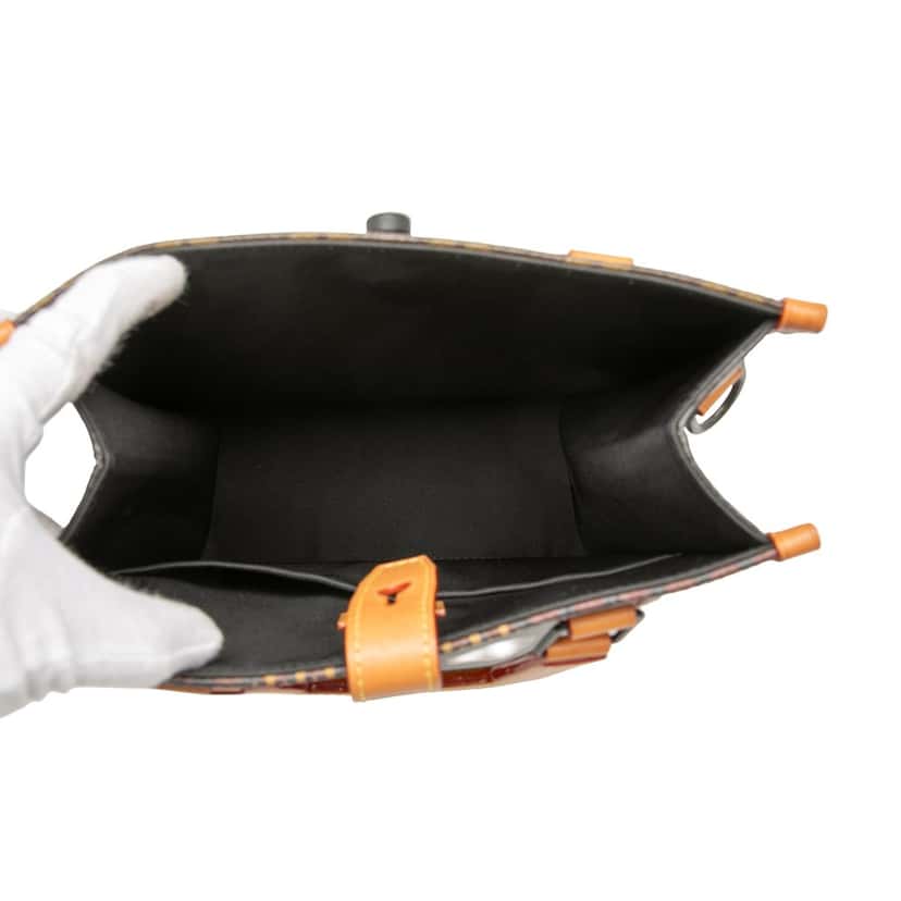 Louis Vuitton Nigo Giant Damier Ebene Monogram Mini Tote Brown Very good condition - Model View