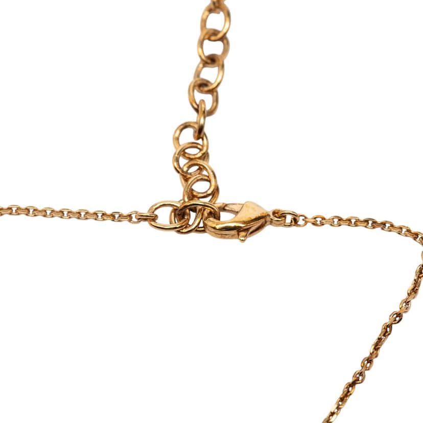 Louis Vuitton Gold Plated Petit Louis Bracelet Gold Metal Very good condition - Model View
