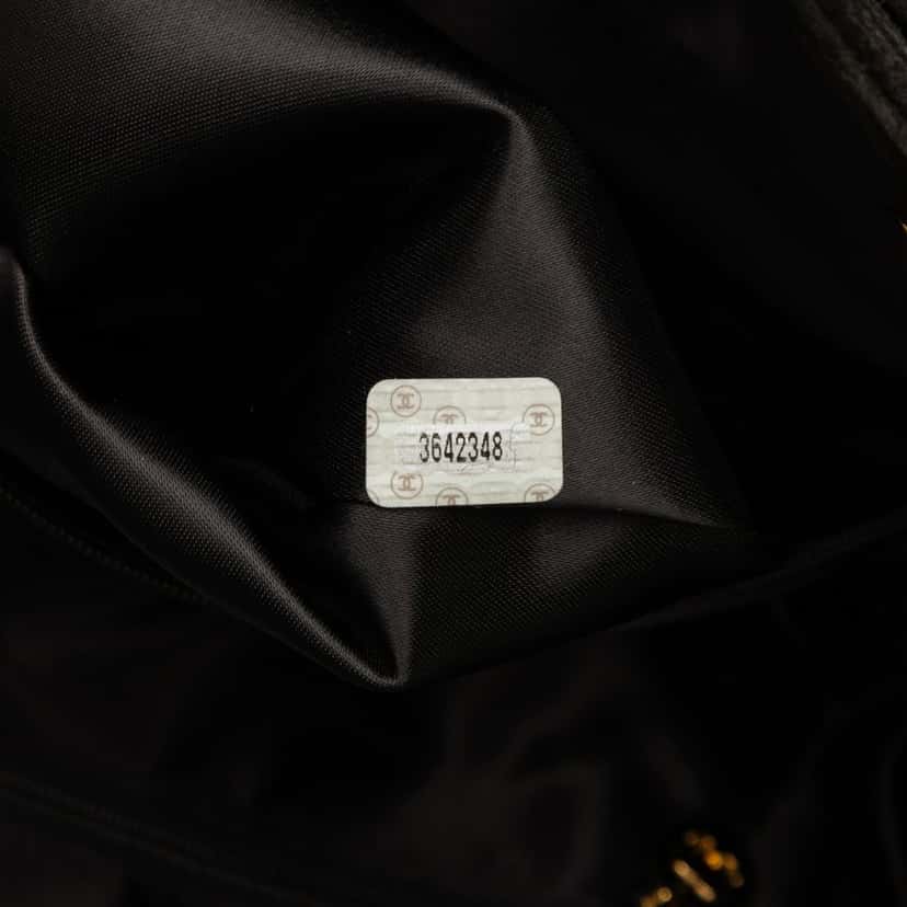 Chanel CC Suede Tote Black Leather Very good condition - Box View