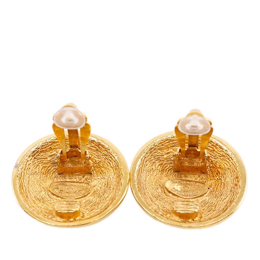 Chanel CC Gold Plated Quilted Round Clip On Earrings Gold Metal Very good condition - Back View
