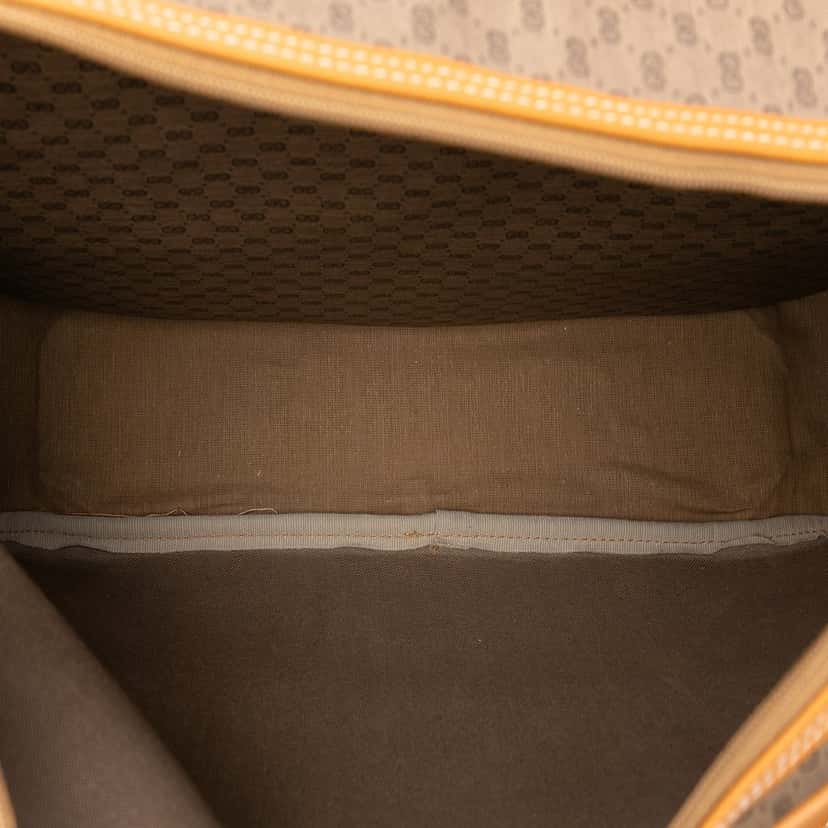 Gucci Micro GG Supreme Crossbody Beige Very good condition - Model View