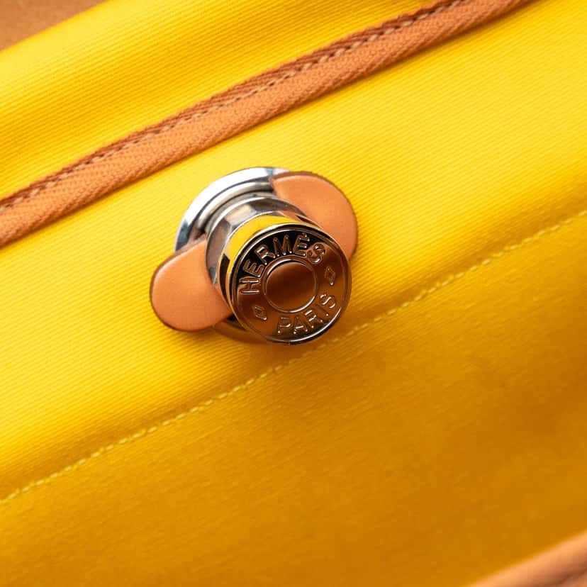 Hermès Toile Herbag A Dos Zip Retourne Backpack Yellow Very good condition - Box View