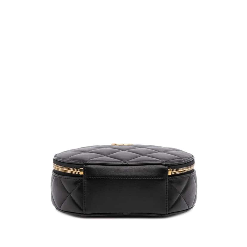 Chanel Quilted Lambskin Oval Logo Chain Top Handle Round Clutch on Chain Black Leather Very good condition - Inside View