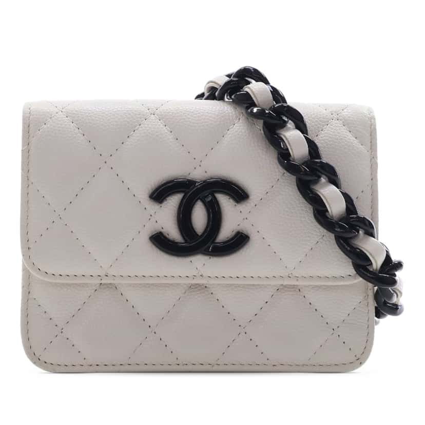Chanel Quilted Caviar My Everything Belt Bag White Leather Very good condition - Front View