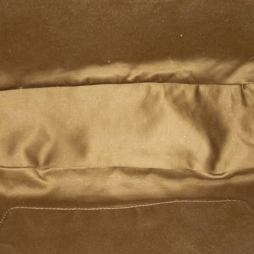 Miu Miu Large Matelasse Suede Wander Bag Brown Leather Very good condition - Model View